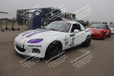 media/Jan-17-2026-CalClub SCCA (Sat) [[6b87d8fe28]]/Around the Pits/